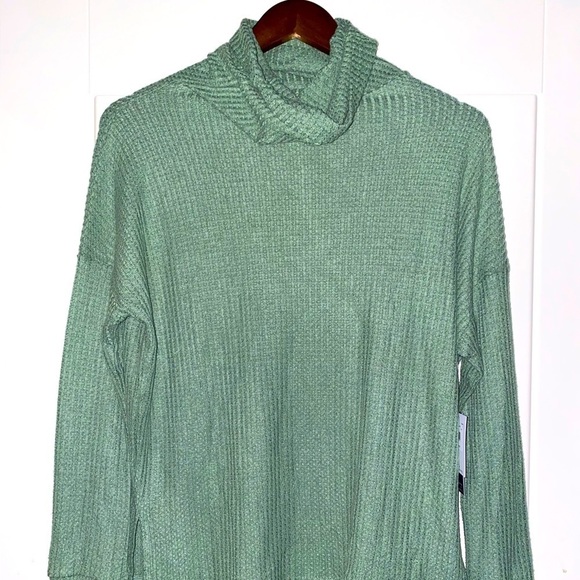 O’Neill Yael Women Turtleneck Long Sleeves Green Sweater Small Comfy & Soft - Picture 1 of 6